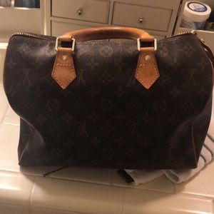 Authentic Louis Vuitton Monogram Speedy 25